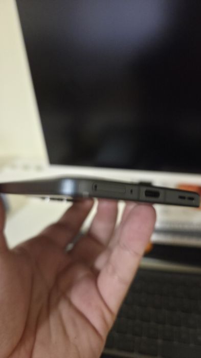 Oppo Reno 13 Pro 512 GB Midnight Black – Performanță de Top la Preț Excelent