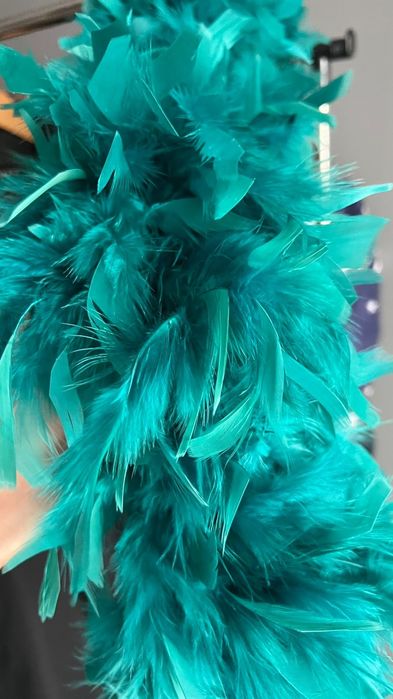 Шаль перьевое на шеф