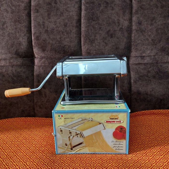 Лапшерезка - тестораскаточная машинка