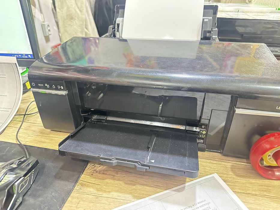 Принтер epson l 805 sotiladi