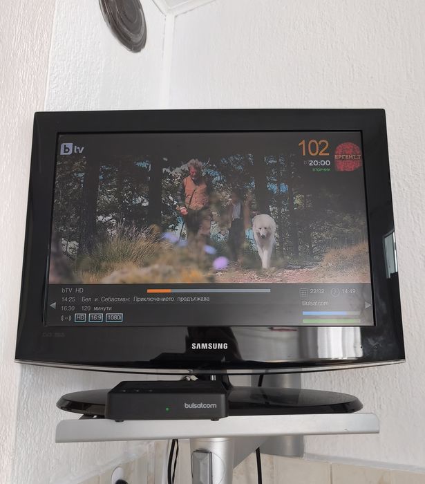 Телевизор Samsung 22 инча