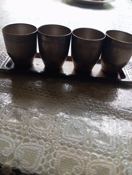 Продам мельхиор рюмки