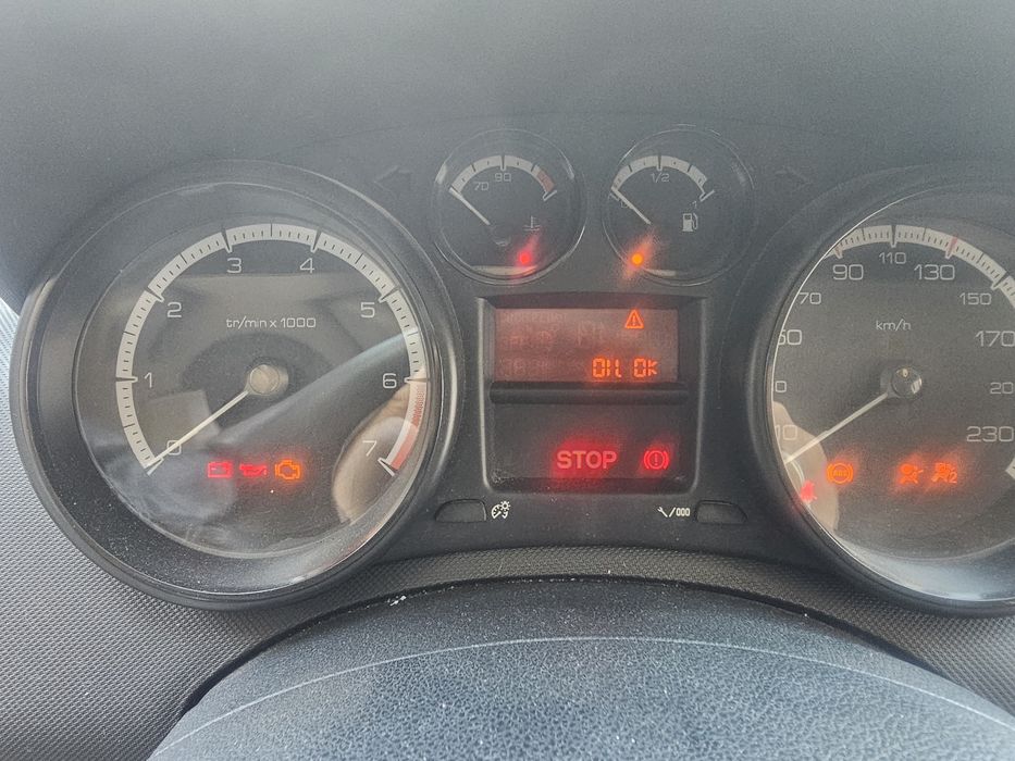 Пежо 308 1.4 бензин 95к. 2009г на части