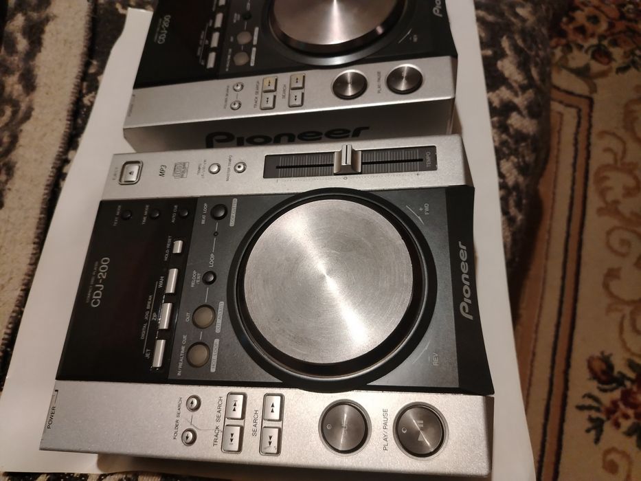 Pioneer cdj 200 2 bucati