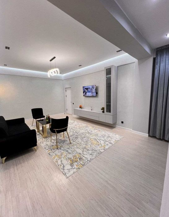 Сдается квартира 2/2/9 на Алмазар, ЖК "Almazar city"