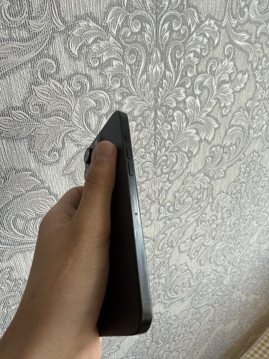iPhone 16 pro max black