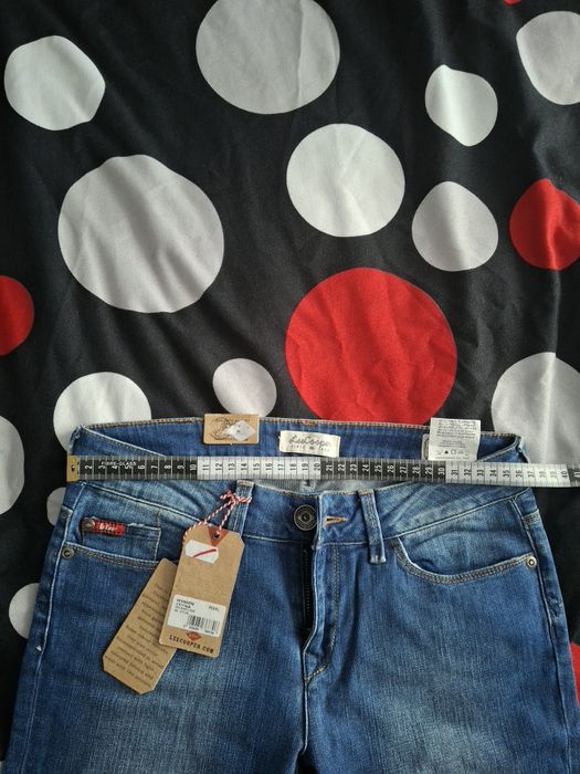 Blugi lee cooper noi