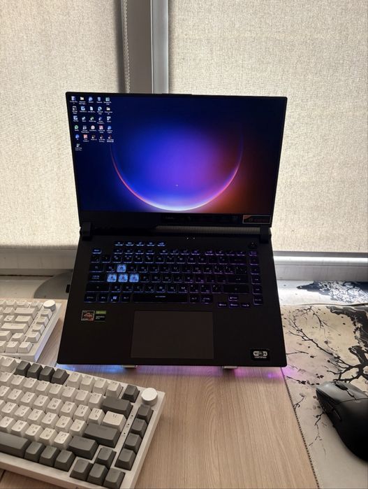 Игровой ноутбук Asus rog strix