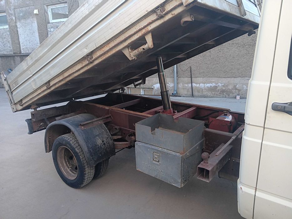 Iveco 3512 Тристранен самосвал