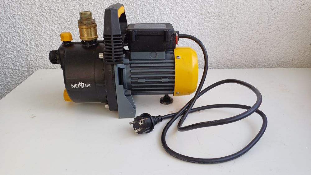 Градинска помпа Neptun NGP-E 68