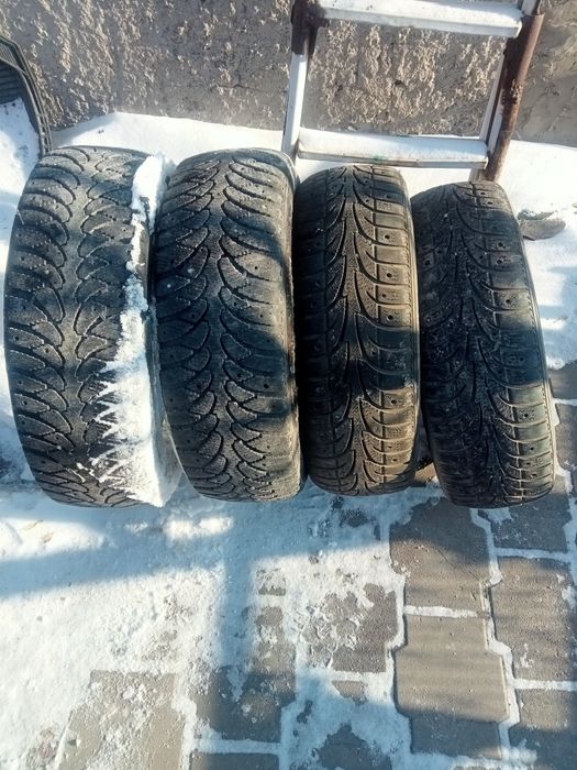 Продаю зимним шины