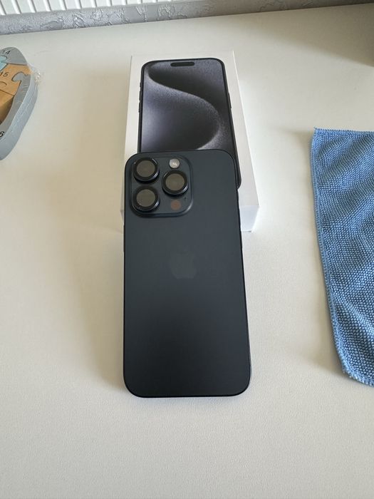 iphone 15 pro. 256 gb