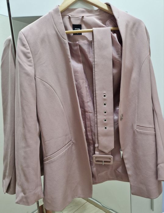 Дамско сако пепел от рози
