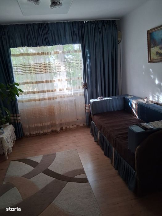 Apartament 2 camere, semidecomandat, 43 mp utili, etajul 1 - Brancovea
