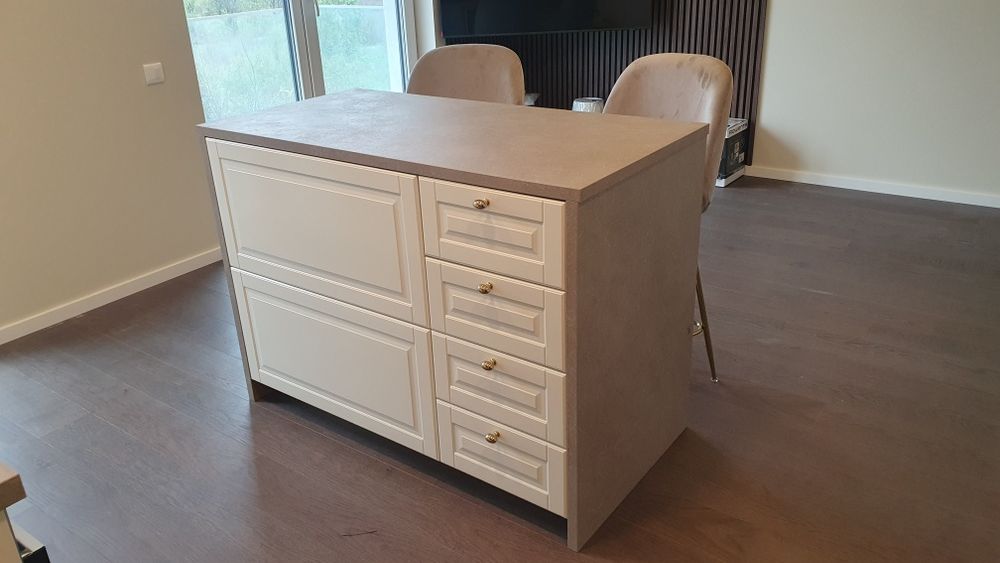 Montator IKEA..  bucătărie,  living, dressing,galeri,i