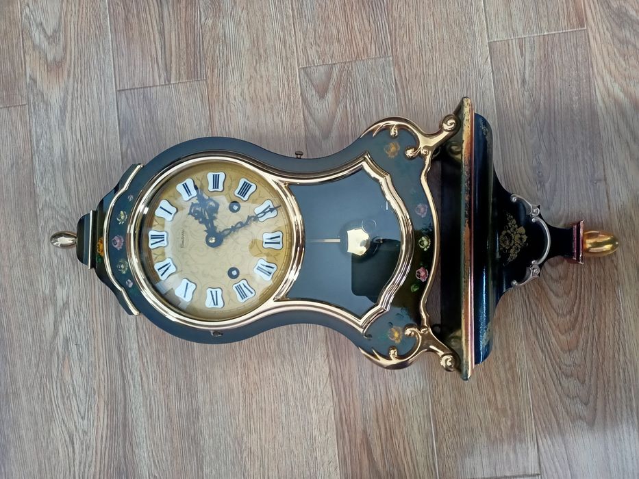 Ceas de semineu cu pendul Comtesse