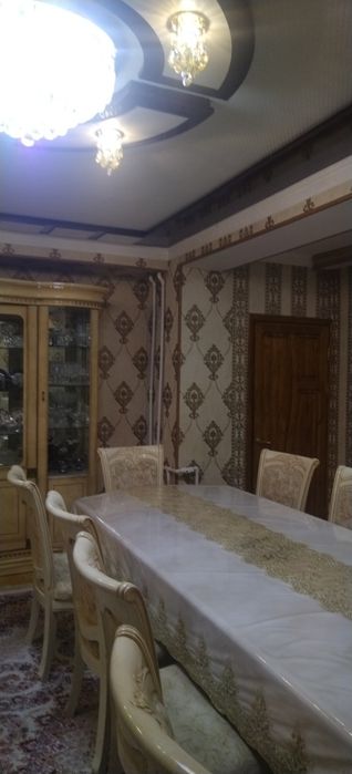 Срочно квартира сотилади.