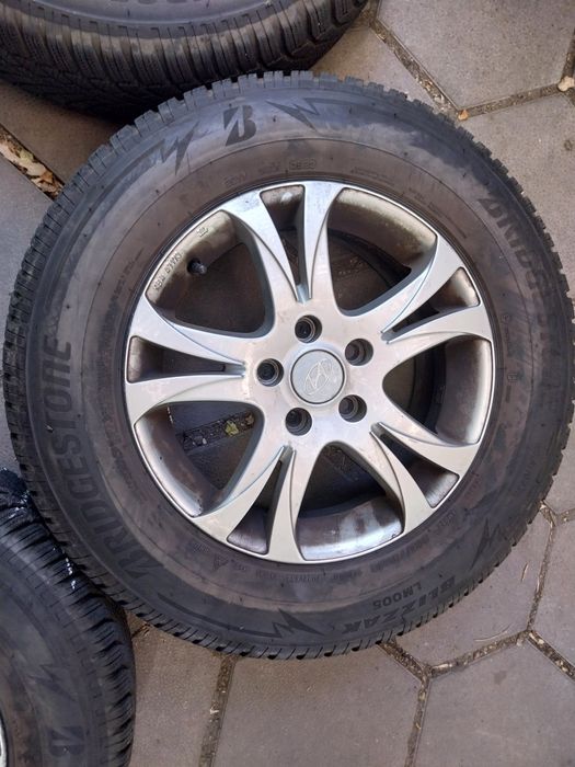 16 цола джанти за Хюндай- 5х114.3- Зимни Гуми- 2023 г