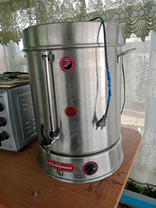 Продам электрочайник