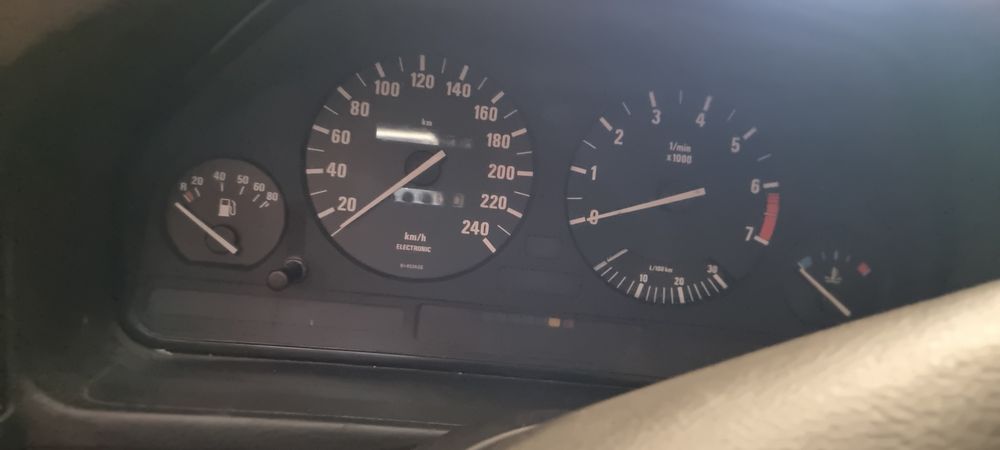 BMW 520i в движение