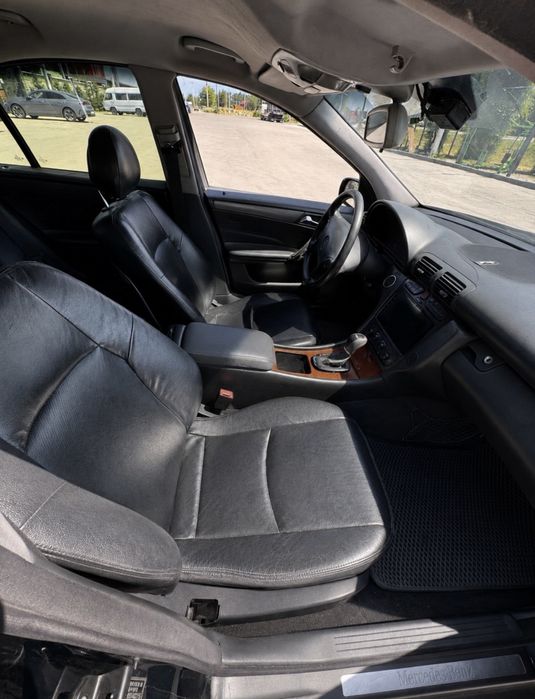 Mercedes-Benz C180 Kompressor, 2002 г.