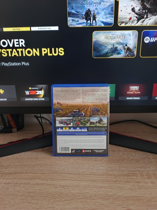 Vând 3 jocuri pentru PS4