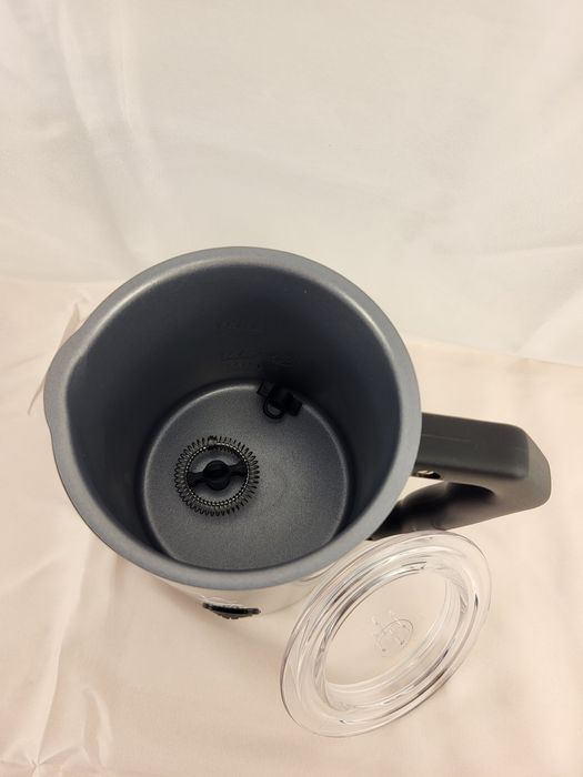 Електрически пенител за мляко Bialetti – чисто нов!