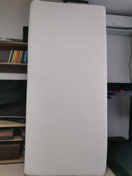 Saltea de burete cu 2 fete iarna și vara