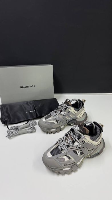 Balenciaga Track - Шарен