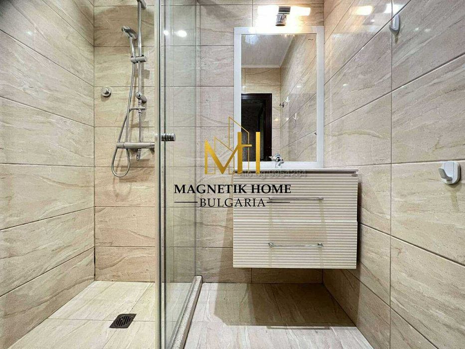 Дава се под наем Тристаен апартамент в Бургас, Лазур - 120 кв.м за 663 € - Снимка #3