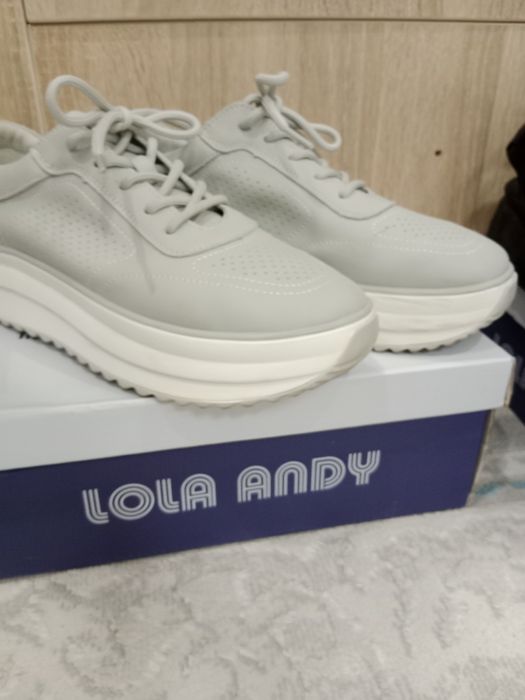 Кросовки  весна осень