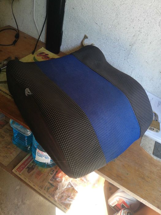 Детска седялка за кола