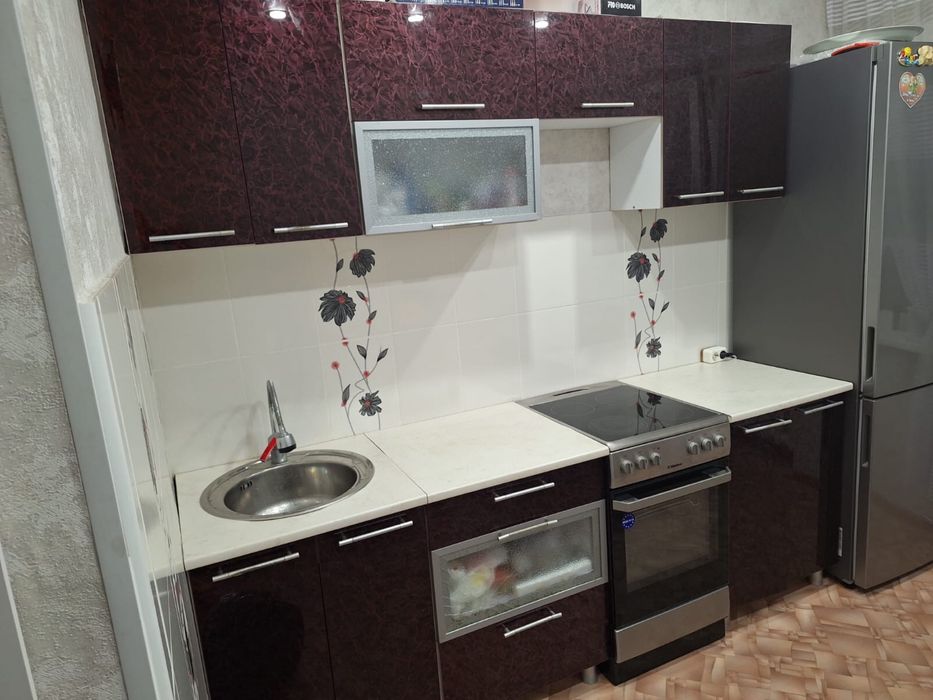 Продам кухонный гарнитур