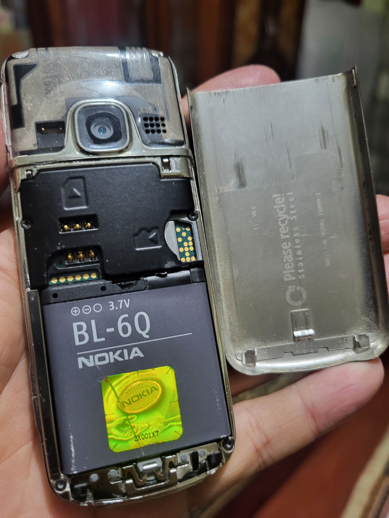 Nokia 6700 Classic: 400 000 сум - Мобильные телефоны Язъяван на Olx