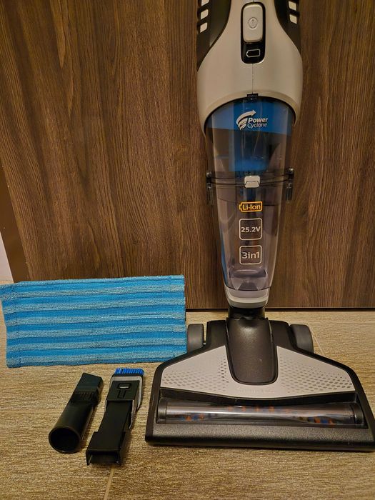 Вертикална прахосмукачка Philips