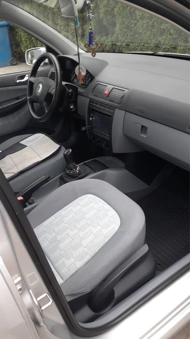 Skoda fabia 1.4 16 v