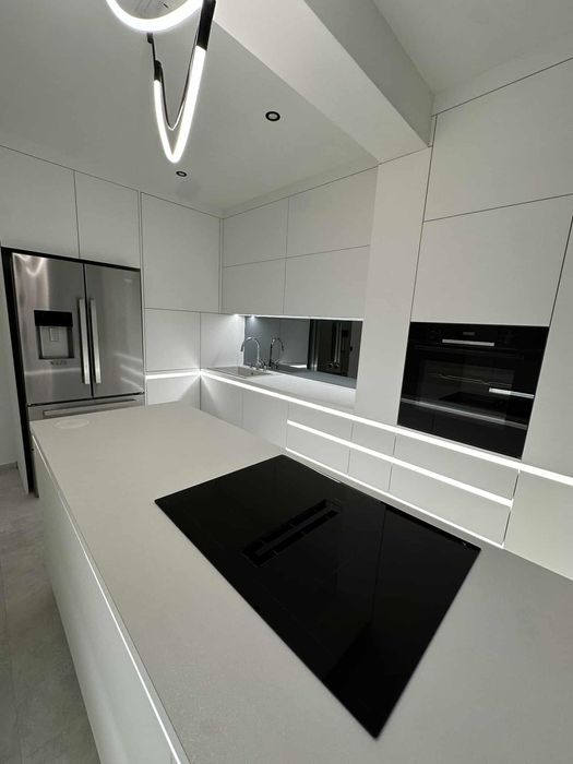 Дава се под наем Тристаен апартамент в Варна, Трошево - 100 кв.м за 1050 € - Снимка #4