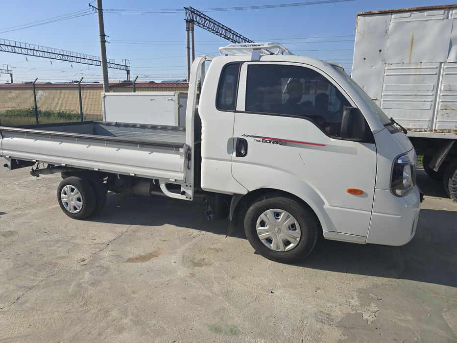 Kia bongo koreyski lpg   yili 2024