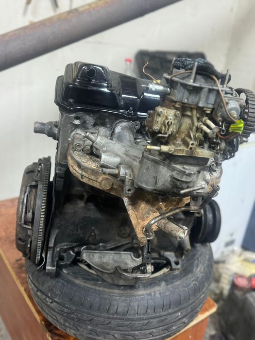 Продам матор карбюратор 1.6