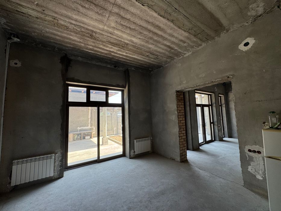 Продаю свой Дом (недостроенный-коробка) 4 соток  Ташкент Учтепа Изза.