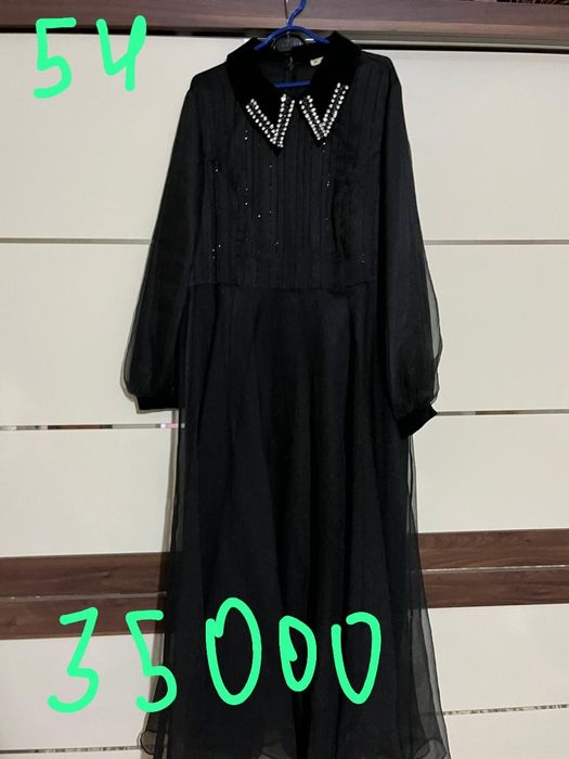 Куртка, платья ,разная одежда для девушек