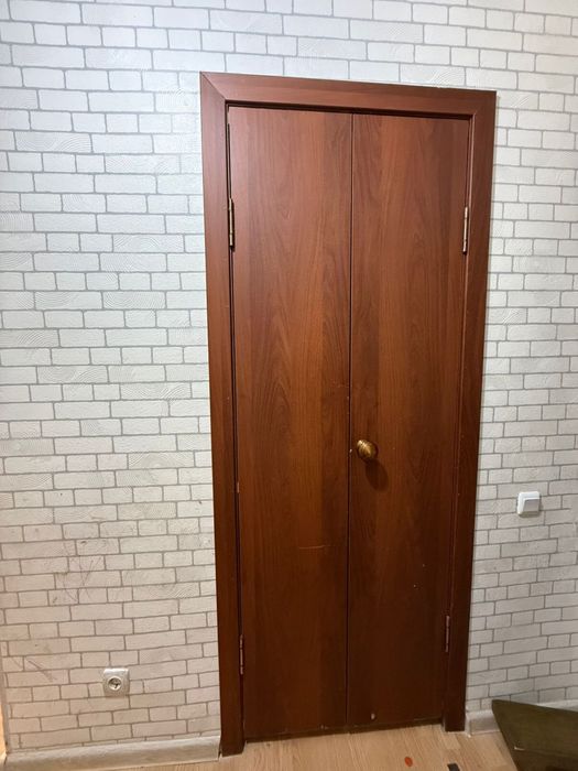 Есік сатылады 7 шт