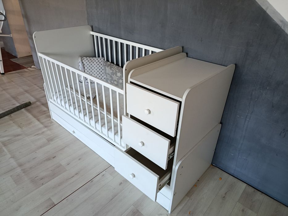 Срочно продам манеж- кровать