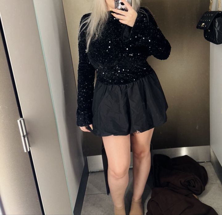 Rochie din paiete / Eleganta