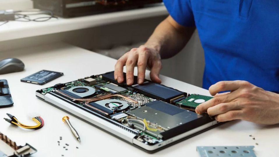 Ремонт ноутбуков макбуков, Macbook, макбук про(Pro), эир(Air)