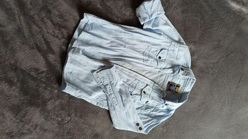 Продам детские вещи