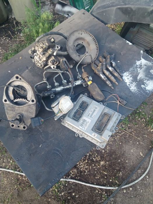 Продам запчасти на газ-53