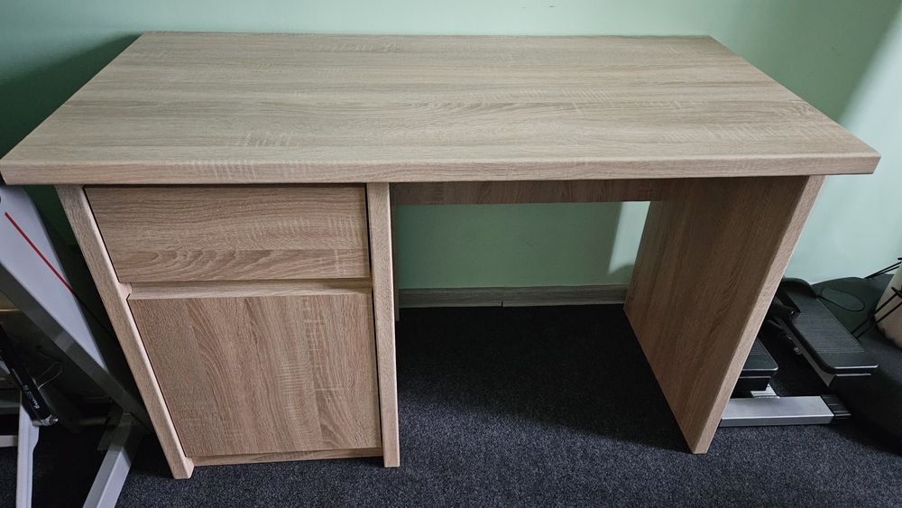 Бюро в комплект с офис стол