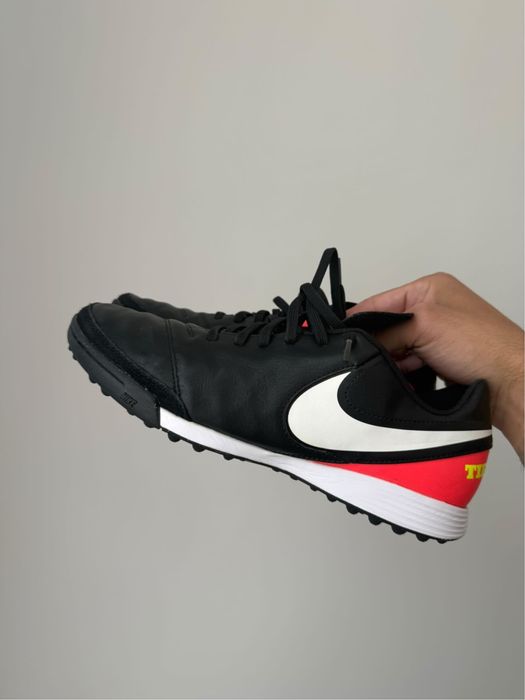 Сороконожки Nike TiempoX
