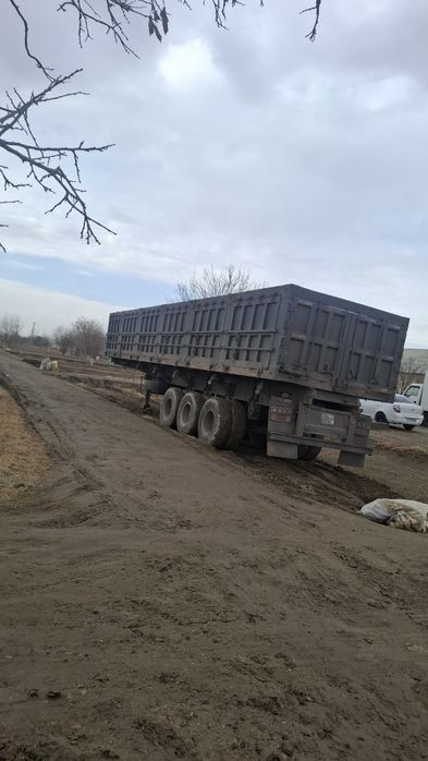 Прицеп сотилади 11000$